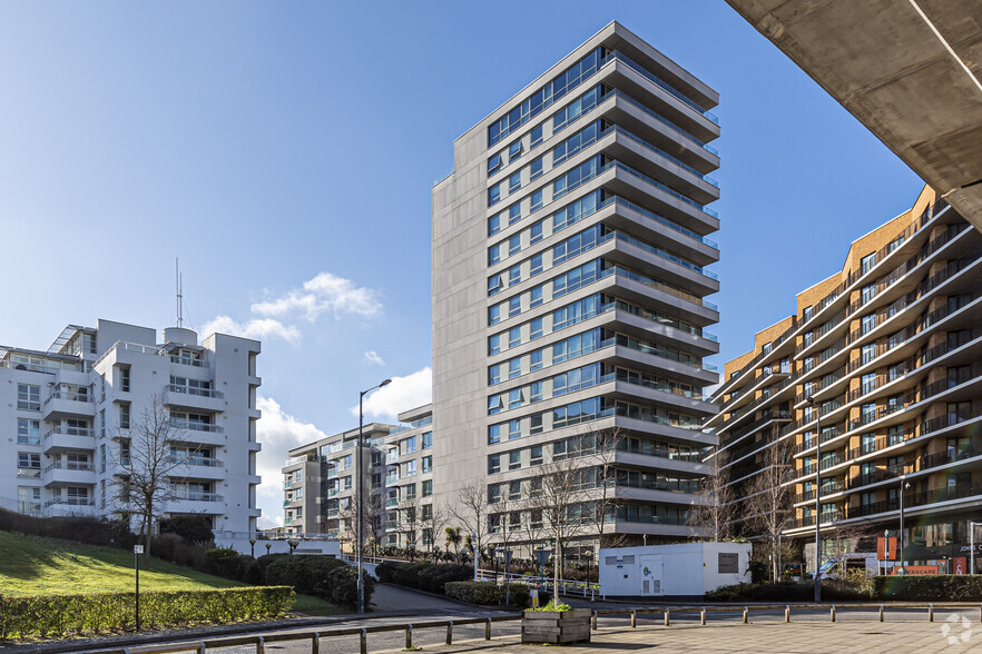 Royal Wharf, London à vendre - Photo principale - Image 1 de 2