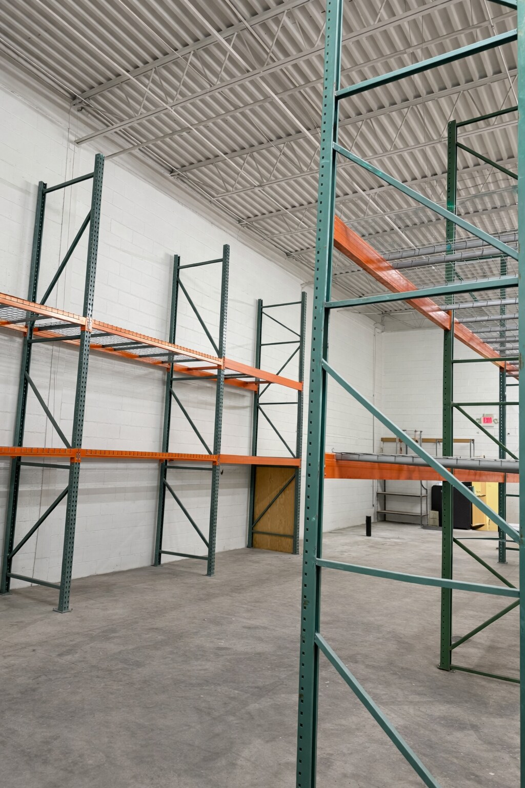 7515-7665 19 Mile Rd, Sterling Heights, MI à louer Photo principale- Image 1 de 8