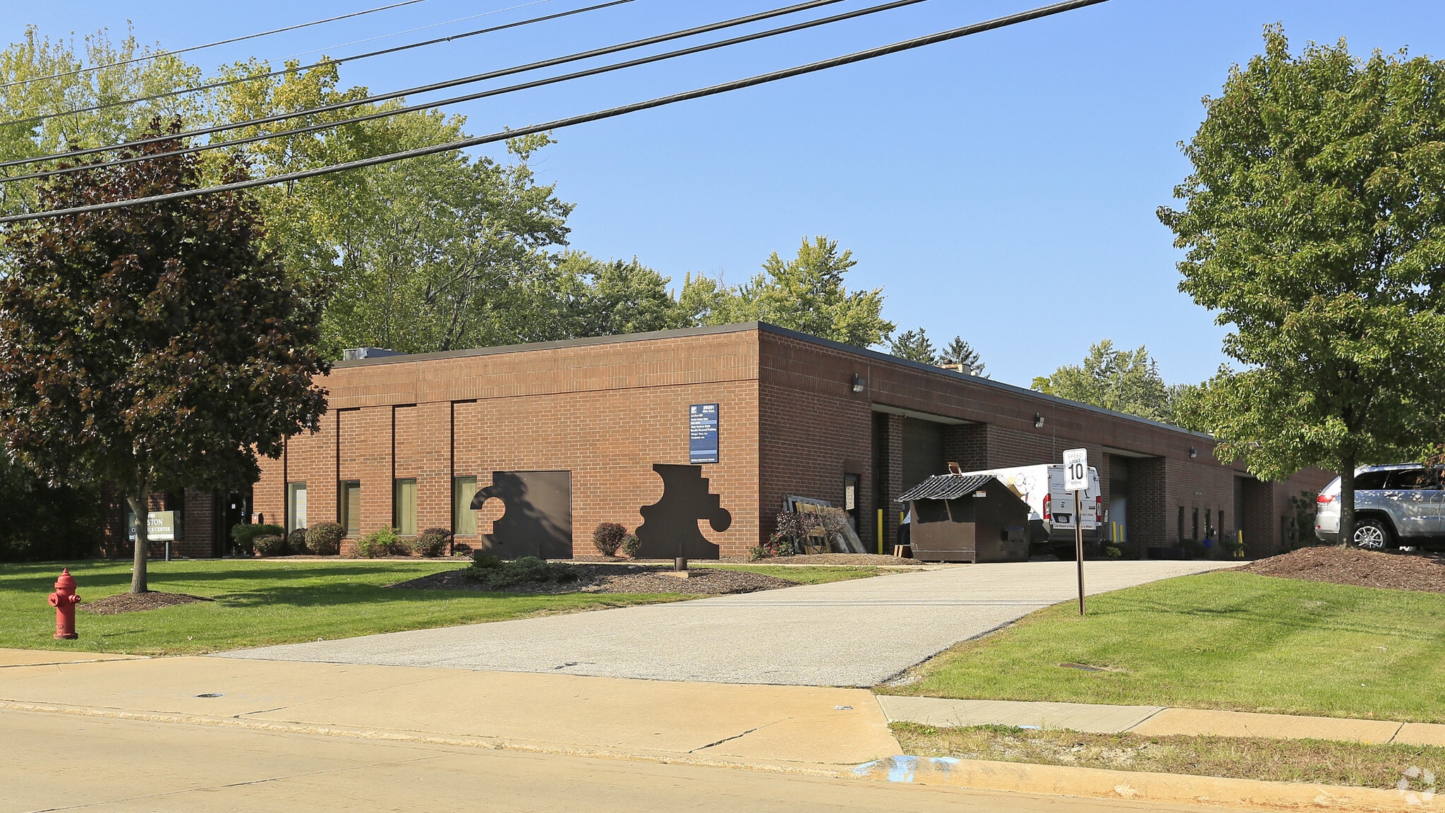 26001 Miles Rd, Warrensville Heights, OH for lease Primary Photo- Image 1 of 5