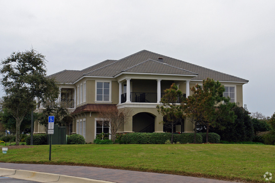 4393 Commons Dr E, Destin, FL for lease - Building Photo - Image 2 of 6