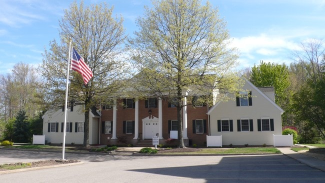 More details for 270 Park Pl, Chagrin Falls, OH - Office for Sale