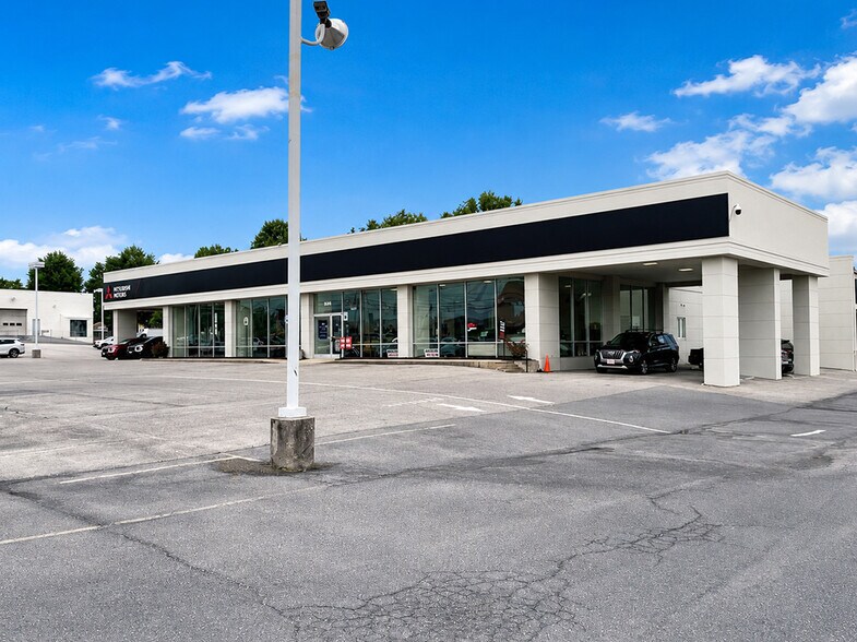 9400 Liberty Rd, Randallstown, MD à vendre - Photo du bâtiment - Image 2 de 7