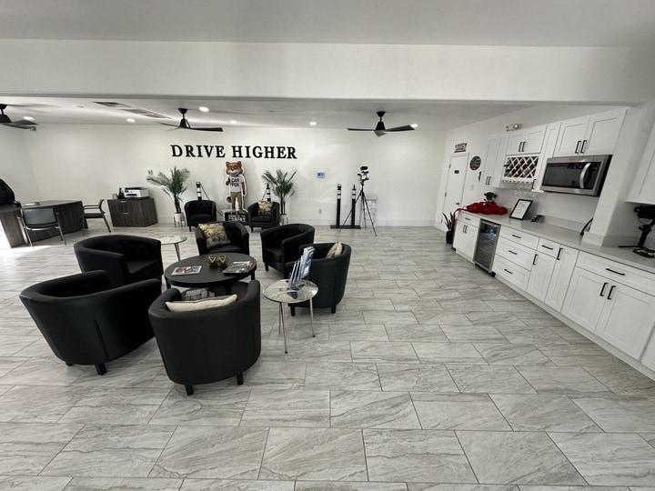 4023-4033 N 19th Ave, Phoenix, AZ for sale - Building Photo - Image 3 of 12