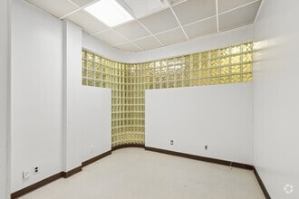 949-955 Yonkers Ave, Yonkers, NY for lease Interior Photo- Image 2 of 4