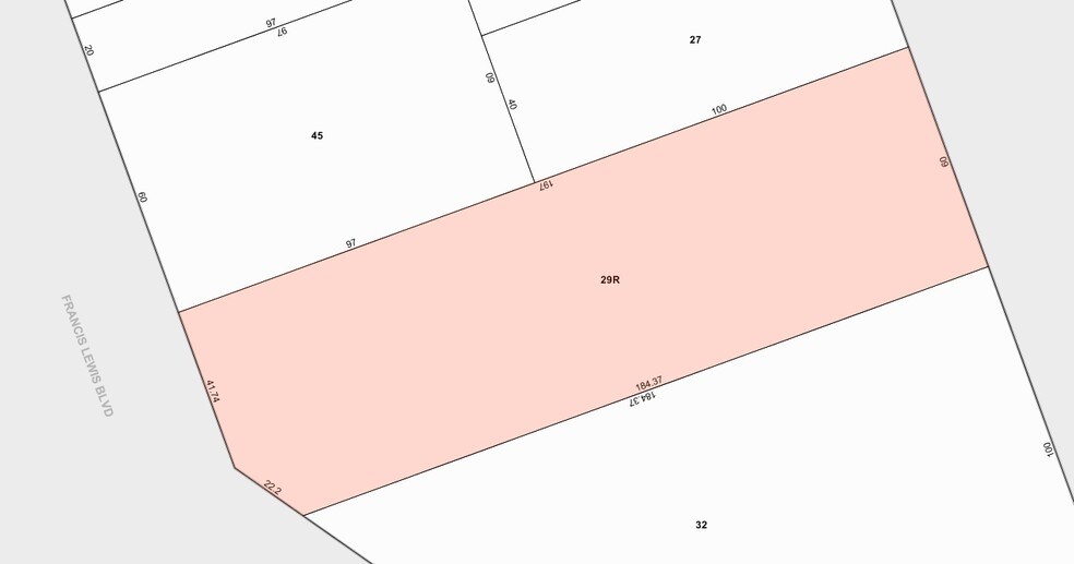 5847 Francis Lewis Blvd, Oakland Gardens, NY à louer - Photo du bâtiment - Image 3 de 28