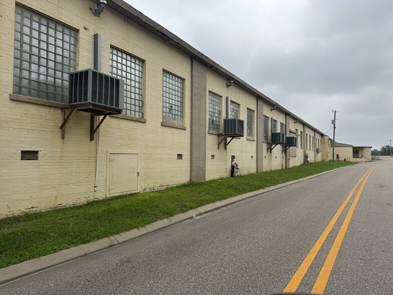 1002 Douglas Ave, Opp, AL for lease - Building Photo - Image 3 of 27