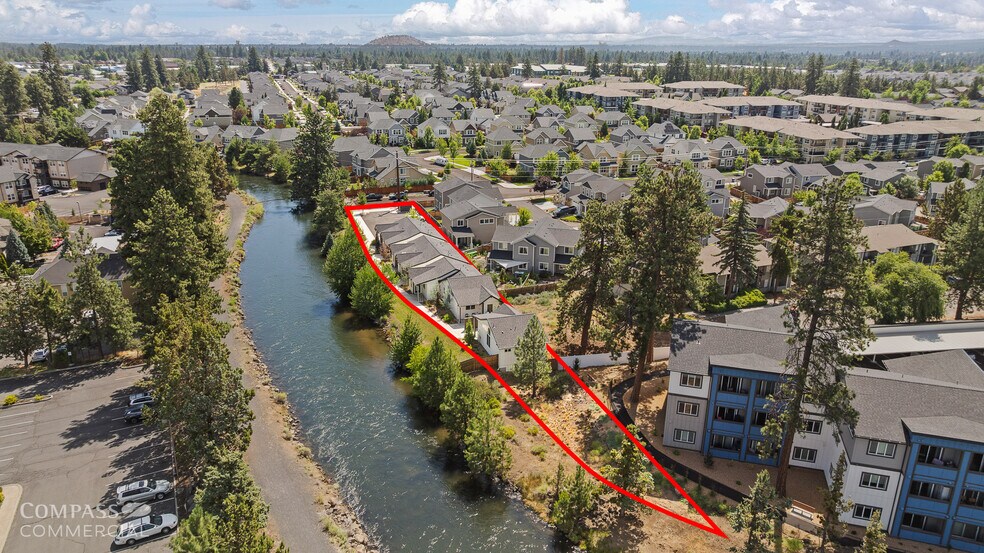 61615 Alstrup Rd, Bend, OR à vendre - Photo du bâtiment - Image 3 de 21