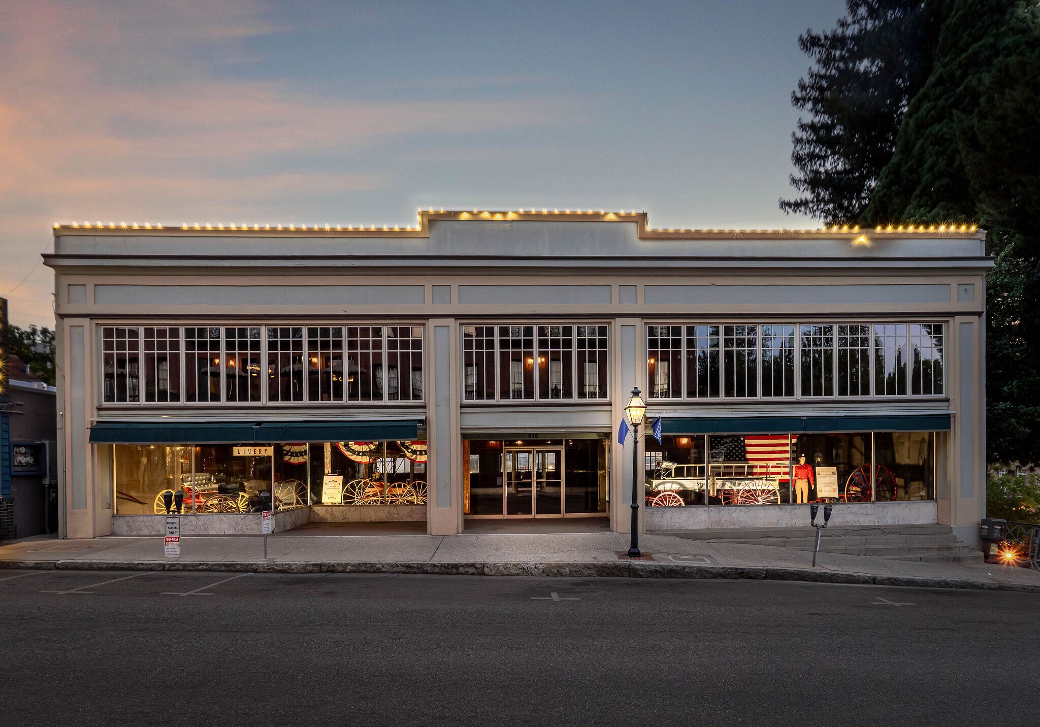 210 Broad St, Nevada City, CA for sale Primary Photo- Image 1 of 40