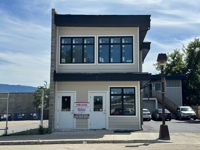 More details for 704 Cliff St, Enderby, BC - Office for Lease