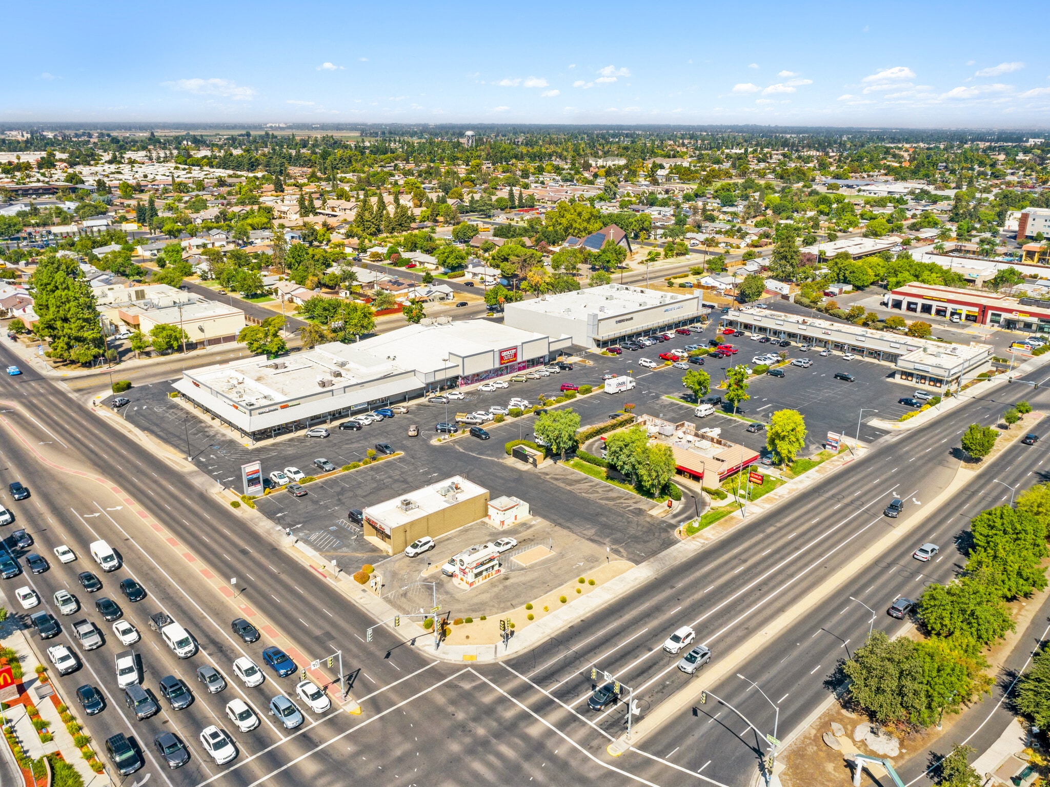 Bonanza Shopping Center portfolio of 4 properties for sale on LoopNet.ca Aerial- Image 1 of 6
