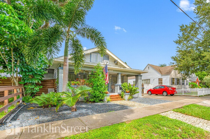 1026 12th St N, Saint Petersburg, FL à vendre - Photo du bâtiment - Image 3 de 17