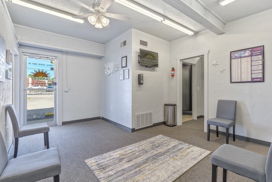 14110 OK-51, Coweta, OK à vendre - Photo du bâtiment - Image 3 de 3