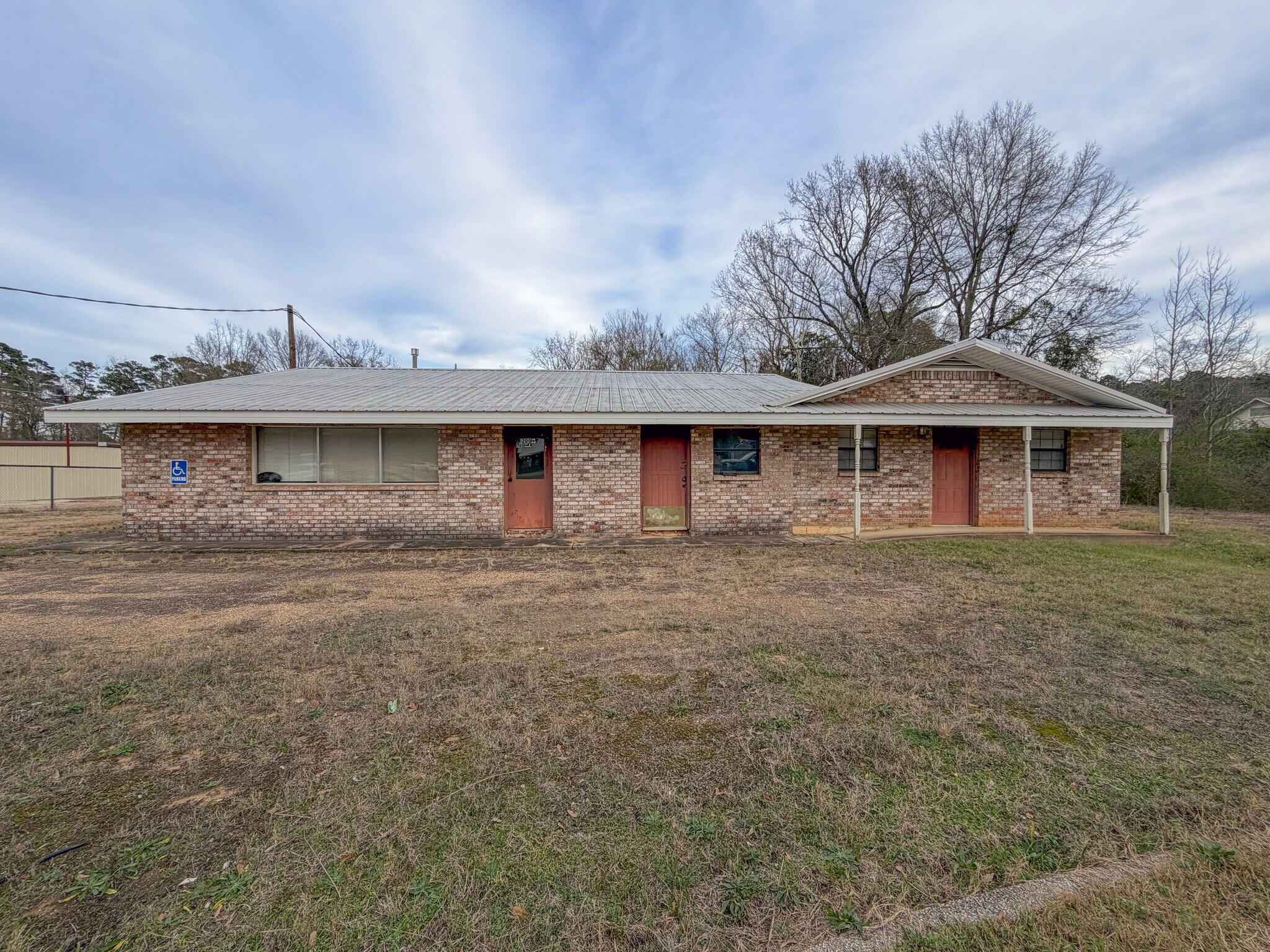 1200 N Louise St, Atlanta, TX for sale Primary Photo- Image 1 of 18