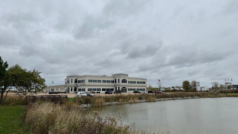 3051 Progress Way, Kaukauna, WI à louer - Photo du bâtiment - Image 2 de 20