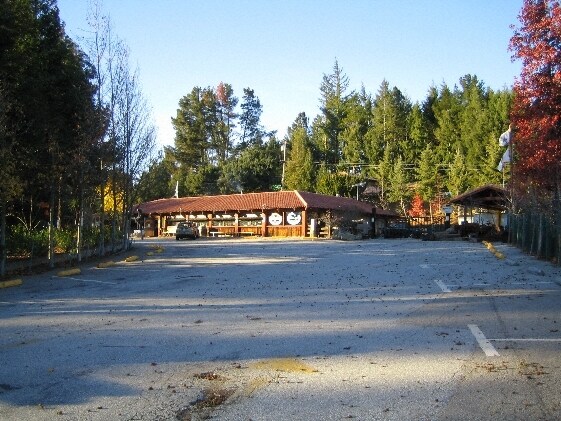 Plus de détails pour 22990 Highway 17, Los Gatos, CA - Commerce de détail à vendre