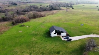 Plus de détails pour 1905 Century Farms rd, Burton, TX - Spécialité à vendre