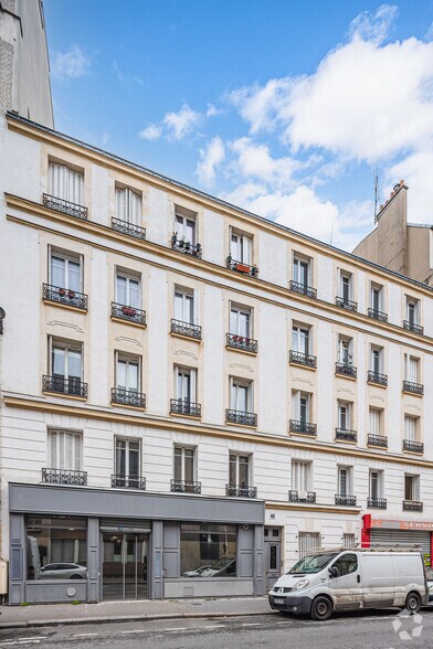 14 Rue Championnet, Paris for sale - Building Photo - Image 2 of 2