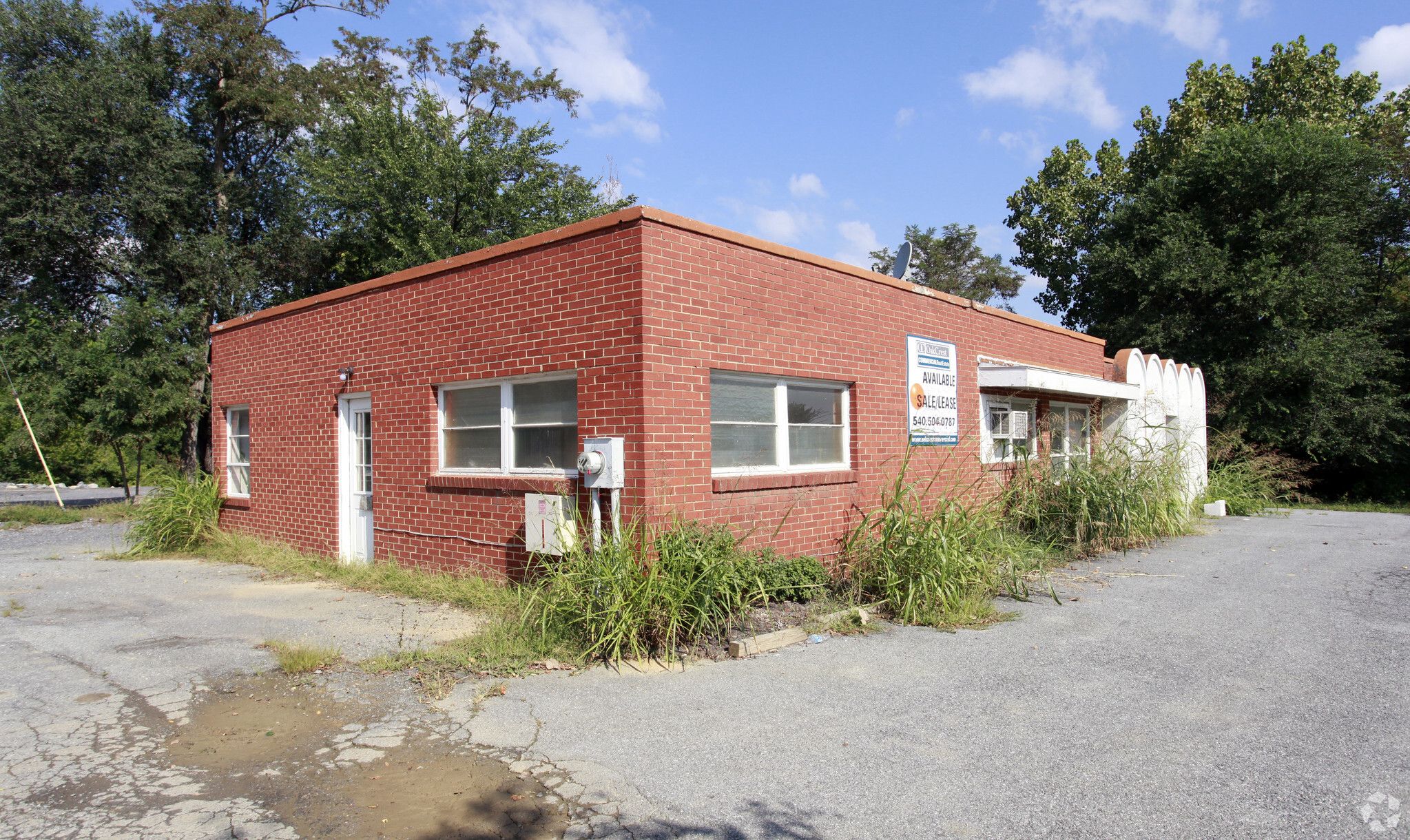 1730 Shenandoah Ave, Front Royal, VA for sale Primary Photo- Image 1 of 1