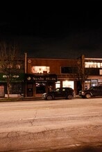 3708-3712 Main St, Vancouver, BC à louer Photo intérieure- Image 1 de 5