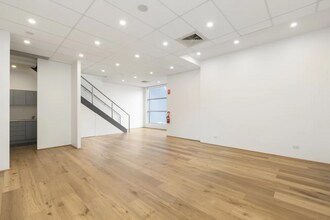 15 Ricketts Rd, MOUNT WAVERLEY for lease Interior Photo- Image 1 of 6