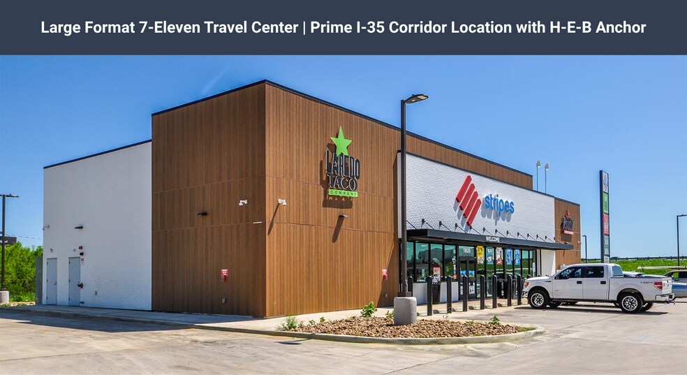 19525 McDonald st, Lytle, TX à vendre - Photo du bâtiment - Image 1 de 5