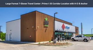 Plus de détails pour 19525 McDonald st, Lytle, TX - Commerce de détail à vendre