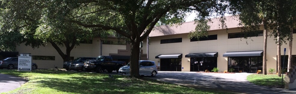 108 Commerce St, Lake Mary, FL à louer - Photo du bâtiment - Image 2 de 5