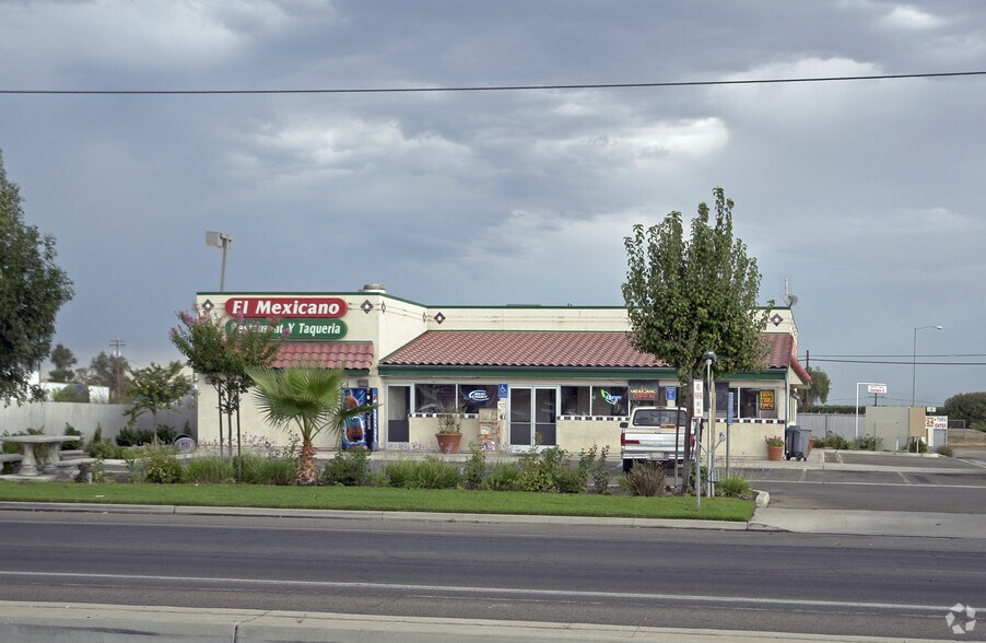 2833 Manning Ave, Fowler, CA à louer - Photo du bâtiment - Image 2 de 2