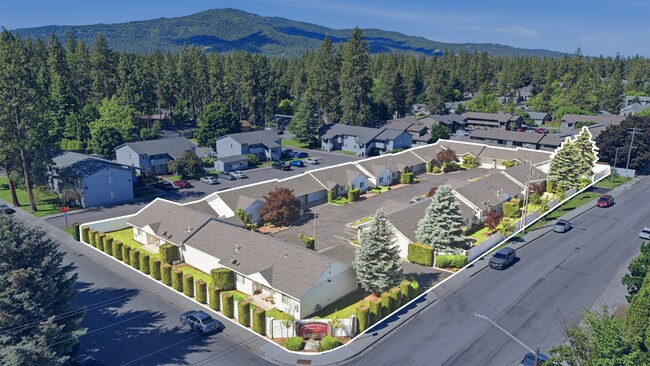 Plus de détails pour 3834 E 3rd Ave, Post Falls, ID - Multi-résidentiel à vendre