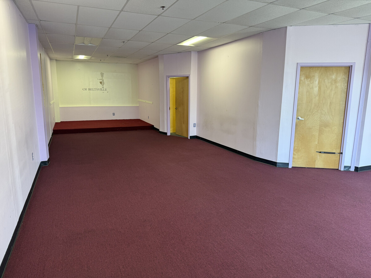10750-10786 Rhode Island Ave, Beltsville, MD 20705 - Unité 10754 -  - Photo intérieure - Image 1 of 2