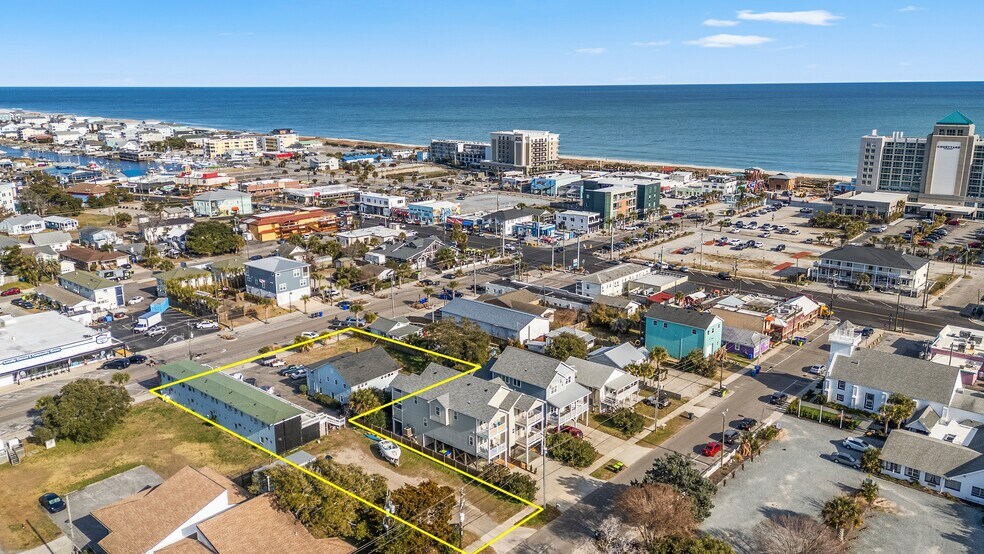 213 Cape Fear Blvd, Carolina Beach, NC à vendre - Photo du bâtiment - Image 2 de 11