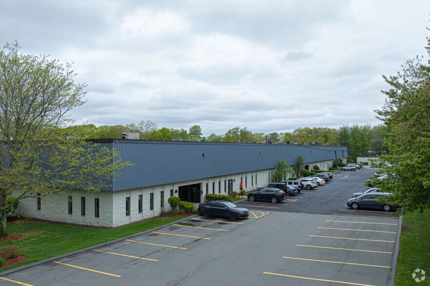 155 West St, Wilmington, MA à louer - Photo du bâtiment - Image 1 de 4