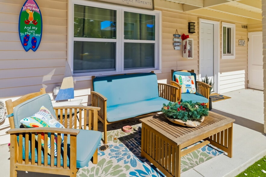 9022 Midnight Pass Rd, Sarasota, FL à vendre - Photo du bâtiment - Image 3 de 107