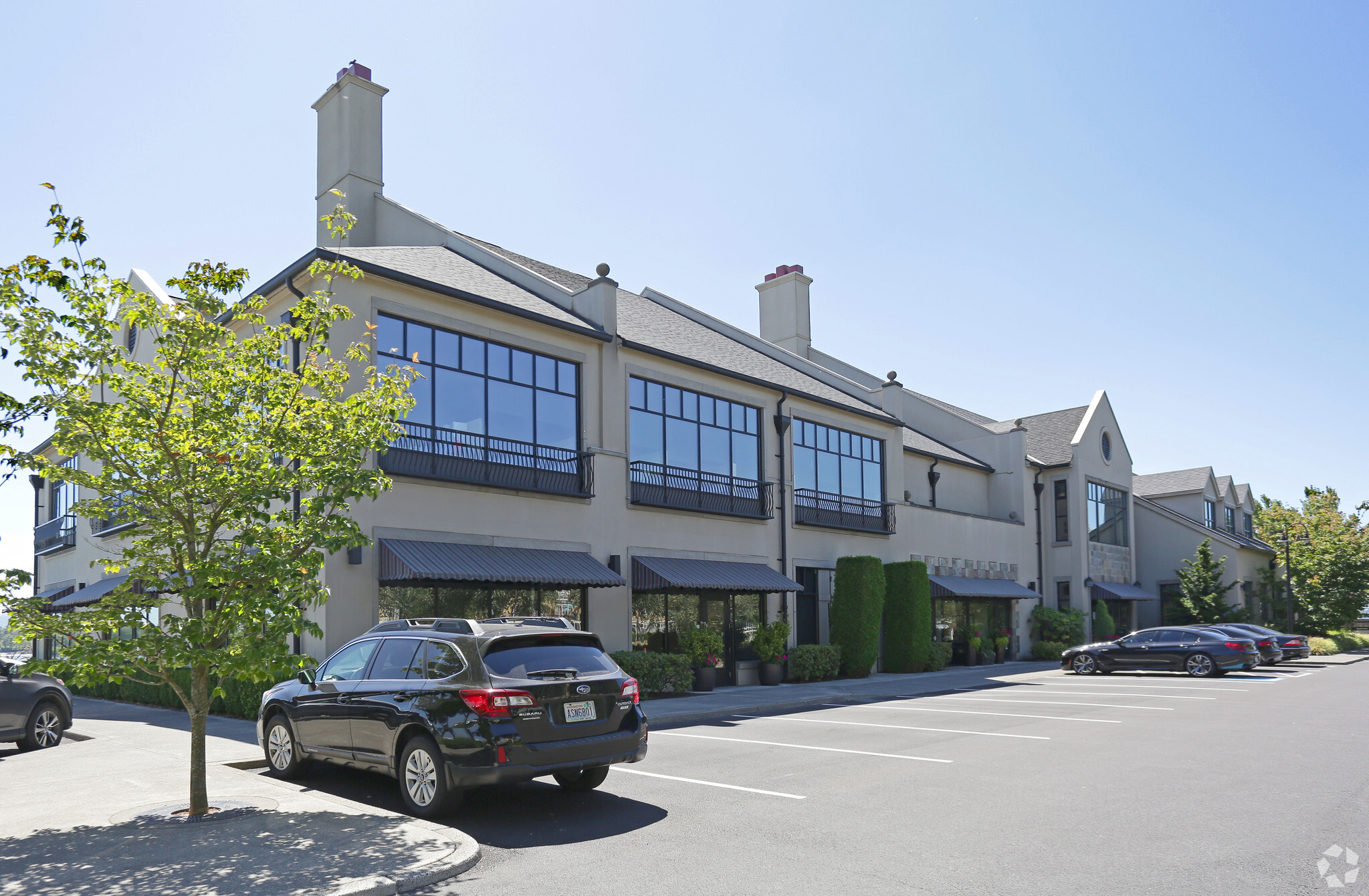 1701 SE Columbia River Dr, Vancouver, WA for lease Primary Photo- Image 1 of 7