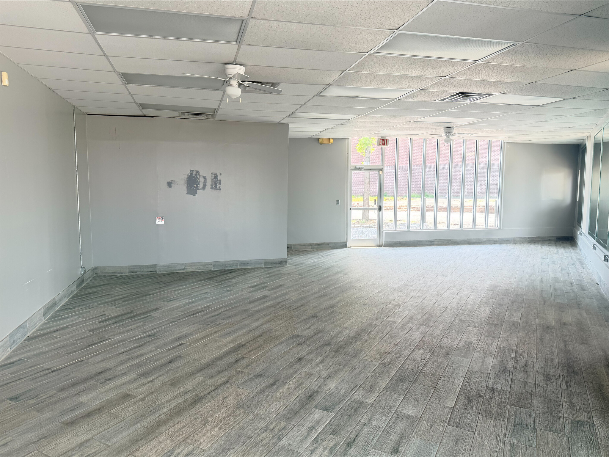 440 N Front St, Memphis, TN for lease Interior Photo- Image 1 of 6