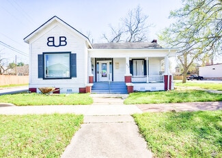 More details for 318 E Washington Ave, Navasota, TX - Retail for Lease