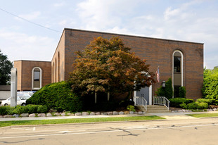 1121 Warren Ave, Downers Grove IL - Loft