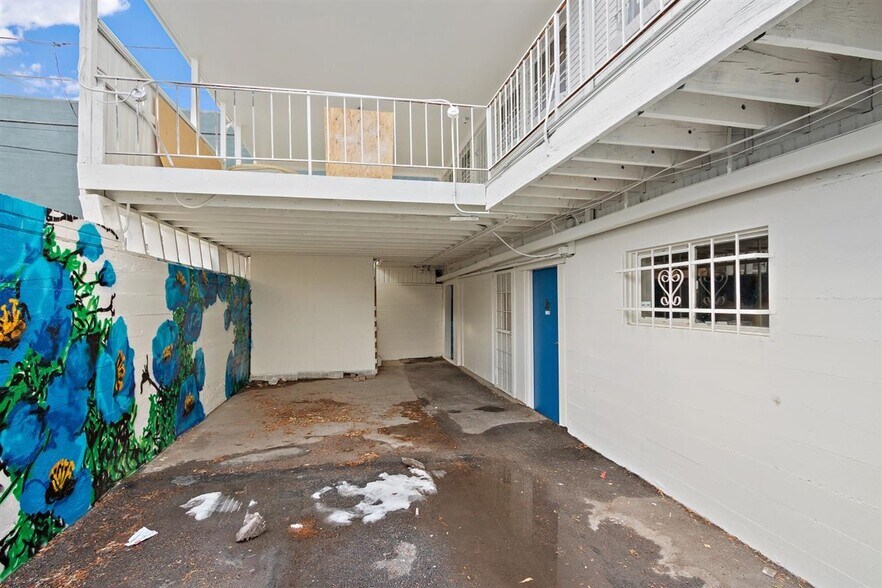 3200 W 72nd Ave, Westminster, CO à vendre - Photo du bâtiment - Image 3 de 23