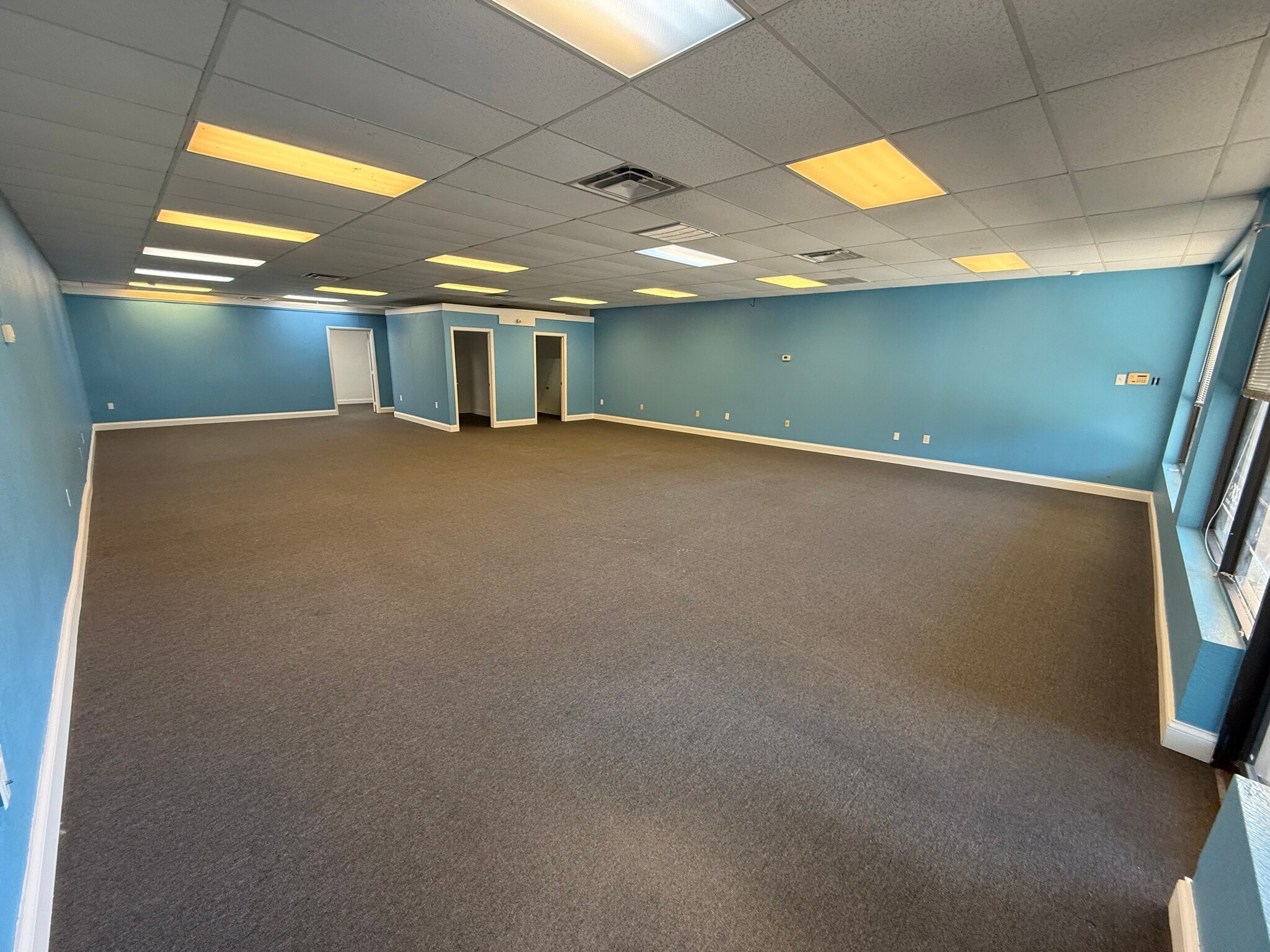 2305 N Gateway Ave, Rockwood, TN for lease Building Photo- Image 1 of 6