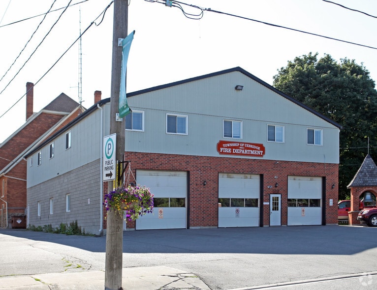 17 Bascom St, Uxbridge, ON for lease - Building Photo - Image 2 of 2