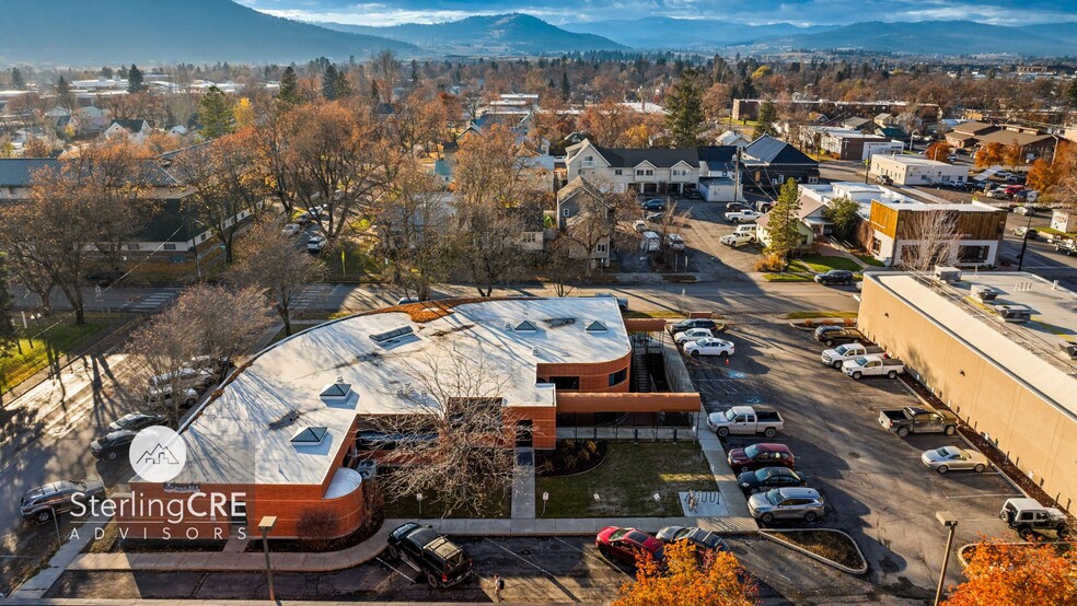 431 1st Ave W, Kalispell, MT à louer - Photo du bâtiment - Image 1 de 16