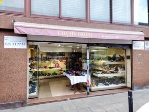 Retail in Barcelona, Barcelona for lease Building Photo- Image 2 of 18