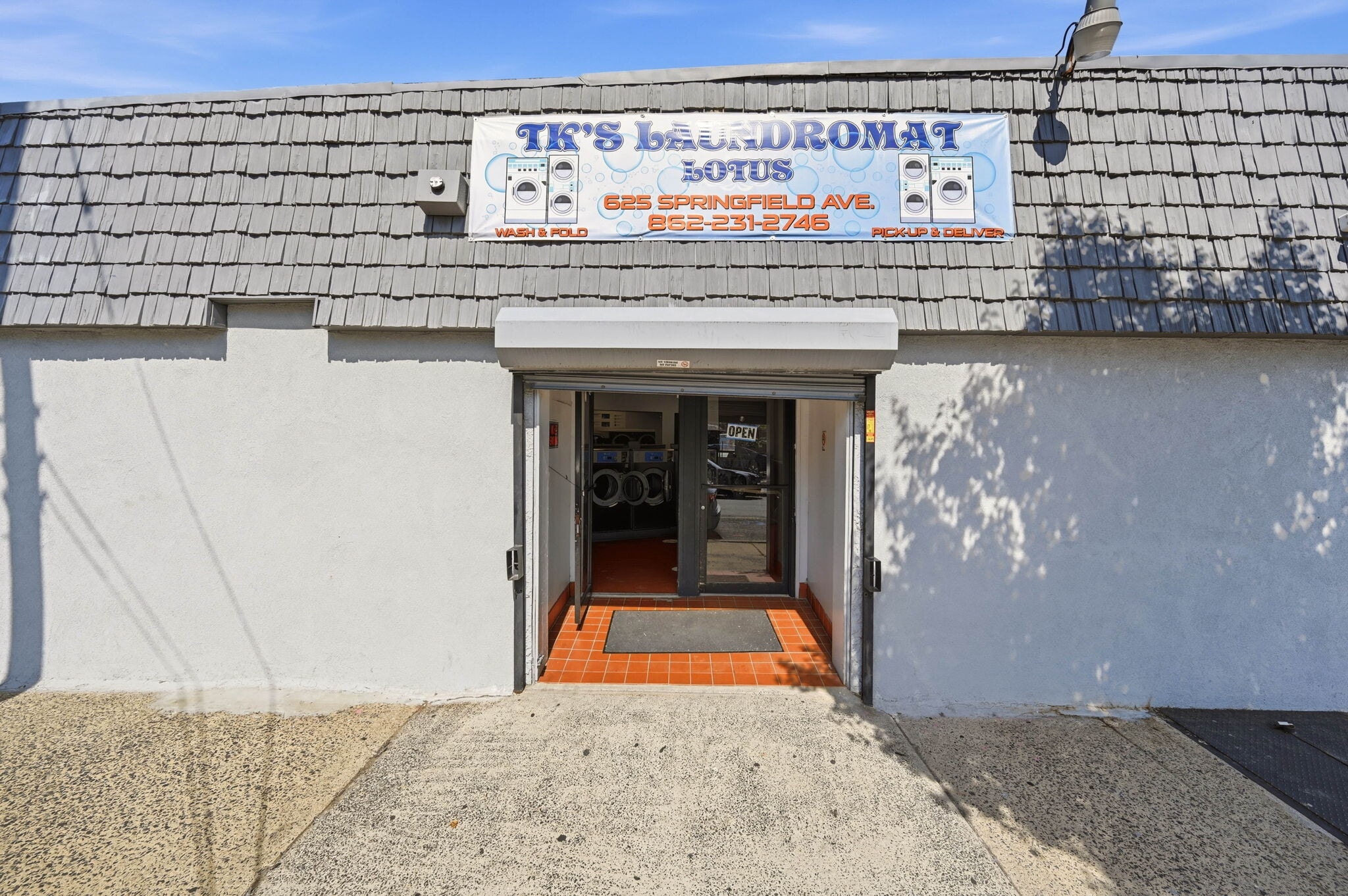 625-627 Springfield Ave, Newark, NJ à vendre Photo du bâtiment- Image 1 de 34