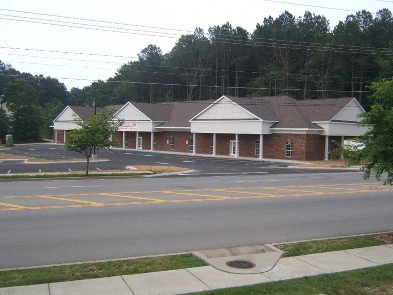 6221 Shallowford Rd, Chattanooga, TN for lease - Primary Photo - Image 1 of 1