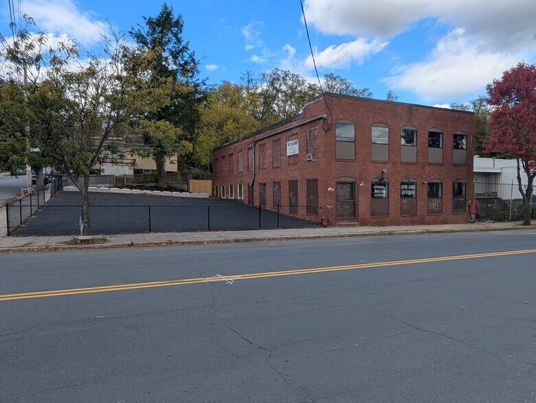 291 River St, Haverhill, MA à louer - Photo du bâtiment - Image 2 de 7