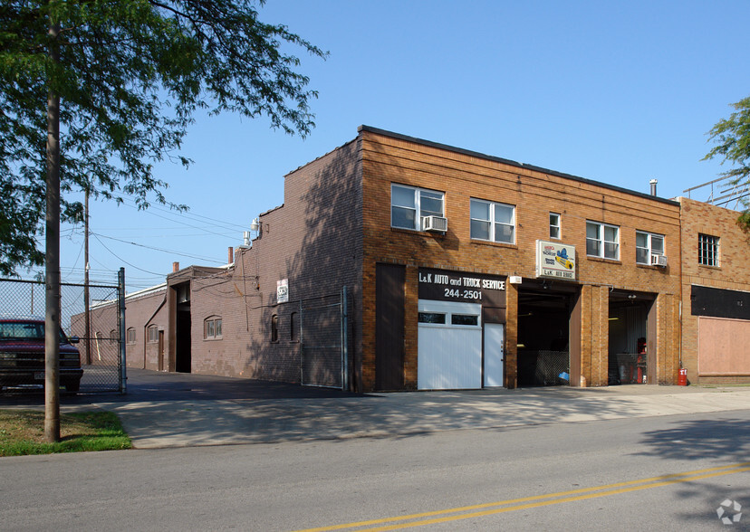 1811 Jefferson Ave, Toledo, OH à vendre - Photo principale - Image 1 de 1