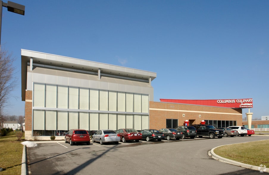 2435 Stelzer Rd, Columbus, OH for sale - Building Photo - Image 3 of 4