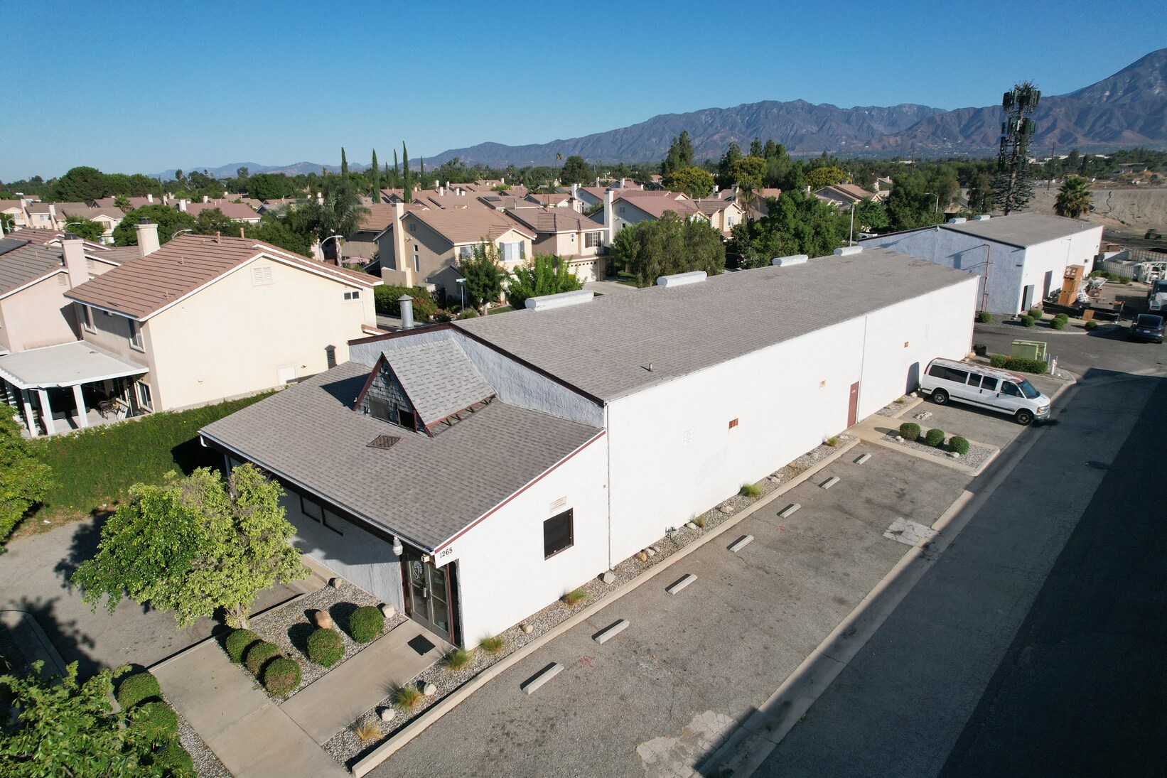 1265 E 7th St, Upland, CA à louer Photo du bâtiment- Image 1 de 5