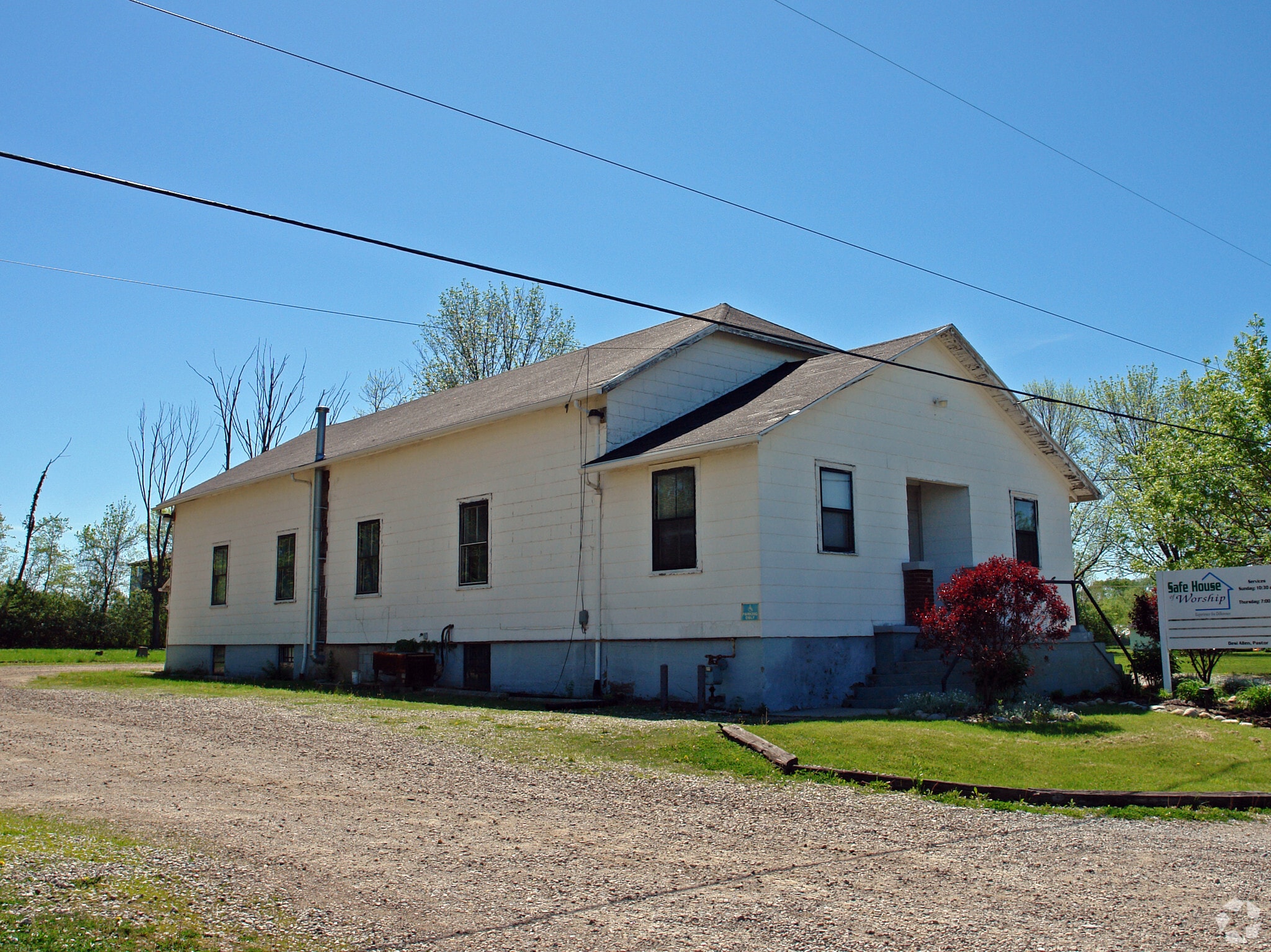 2438 National Rd, Fairborn, OH for sale Primary Photo- Image 1 of 23