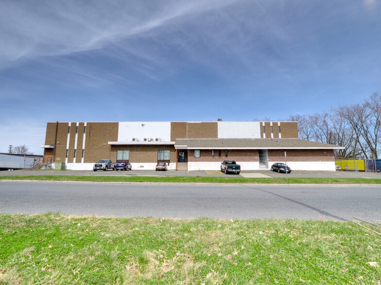 55 Avocado St, Springfield, MA for sale - Building Photo - Image 1 of 14